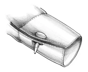 Rotate the tail vertically and remove it from back to front. Rotate the tail vertically and remove it from back to front.